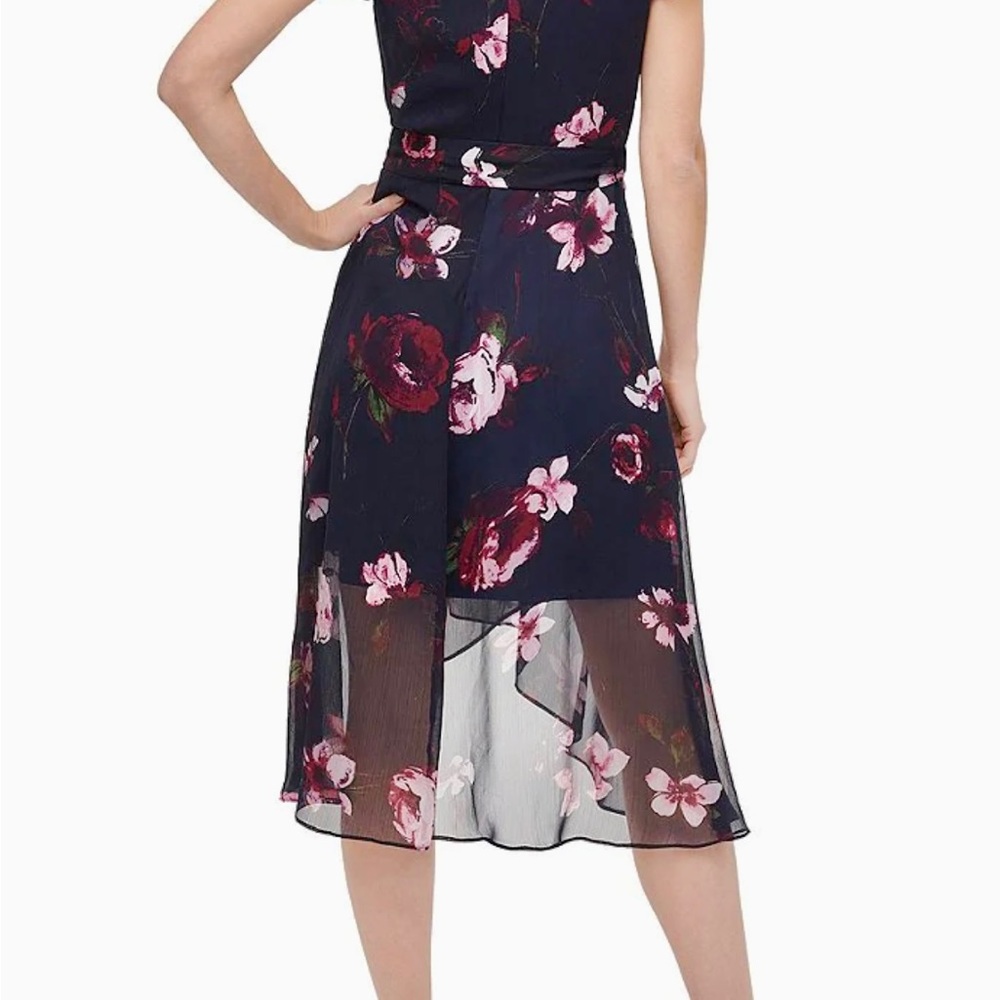 DKNY